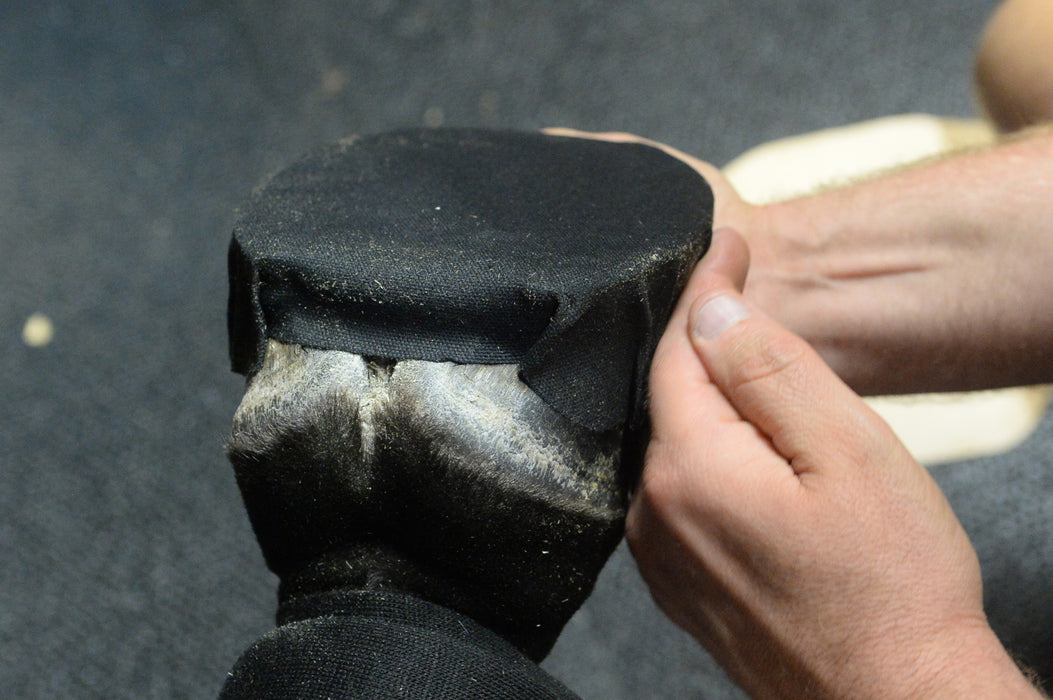 EquiFit Pack-N-Stick HoofTape 6 Pack application